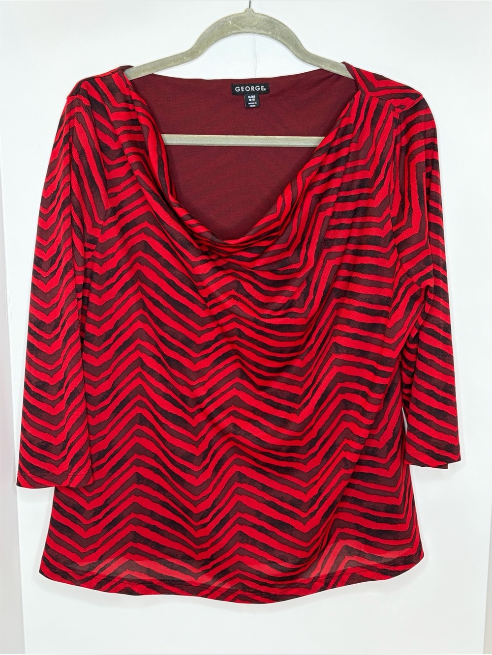 George XL (16-18) Cowl Neck Top Red Black Chevron Zebra Stripe 3/4 Sleeve